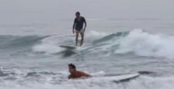 surfing batu karas pangandaran